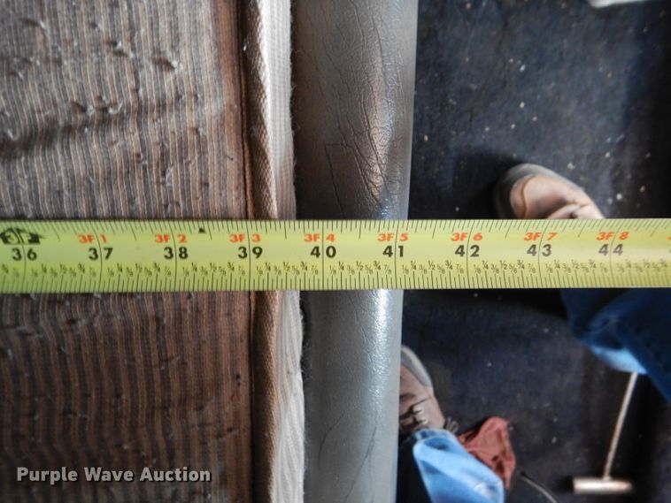 image for item DJ8935 1995 Peterbilt 379  semi truck