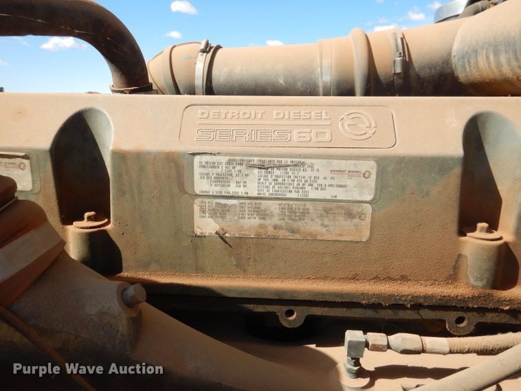 image for item DJ8935 1995 Peterbilt 379  semi truck