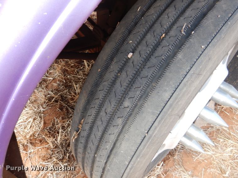 image for item DJ8935 1995 Peterbilt 379  semi truck