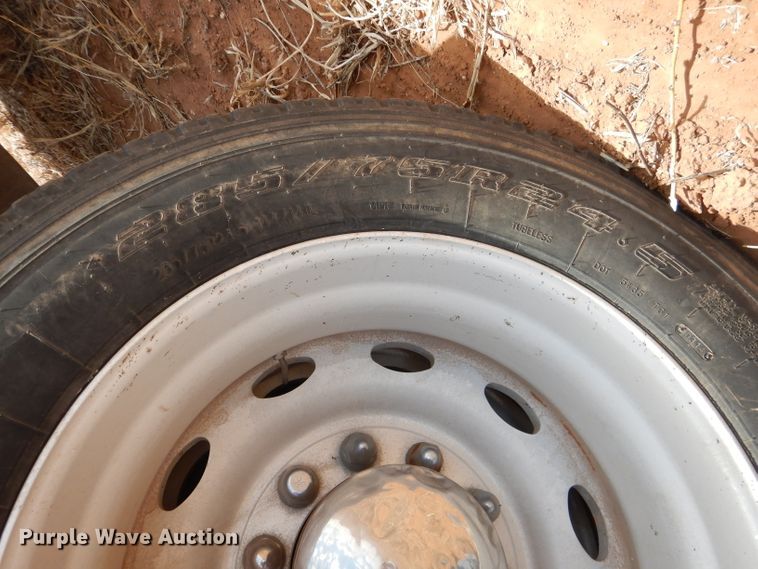 image for item DJ8935 1995 Peterbilt 379  semi truck