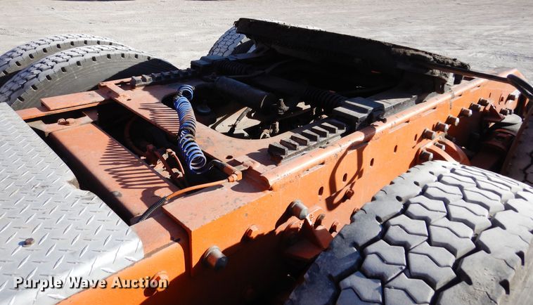 image for item DK0308 1996 Peterbilt 379  semi truck