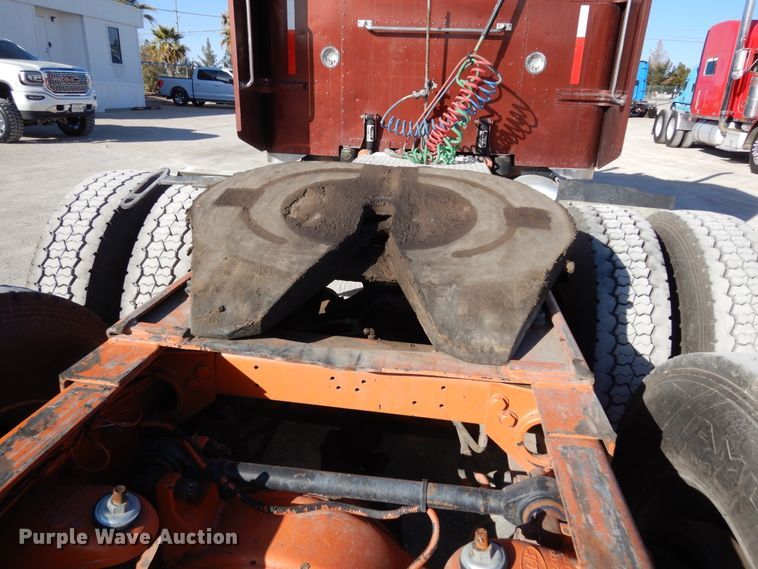 image for item DK0308 1996 Peterbilt 379  semi truck