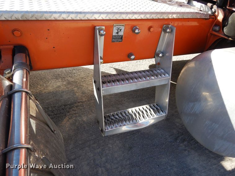 image for item DK0308 1996 Peterbilt 379  semi truck