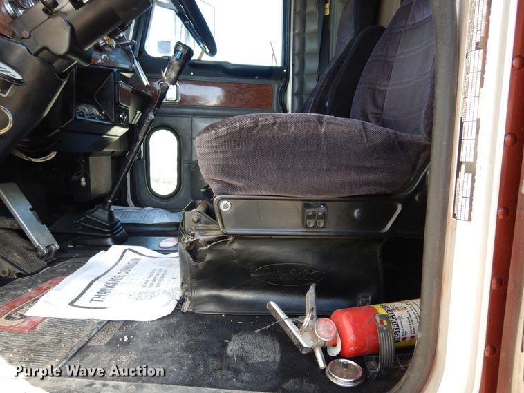 image for item DK0308 1996 Peterbilt 379  semi truck