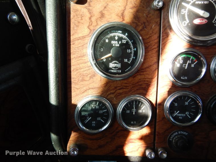 image for item DK0308 1996 Peterbilt 379  semi truck