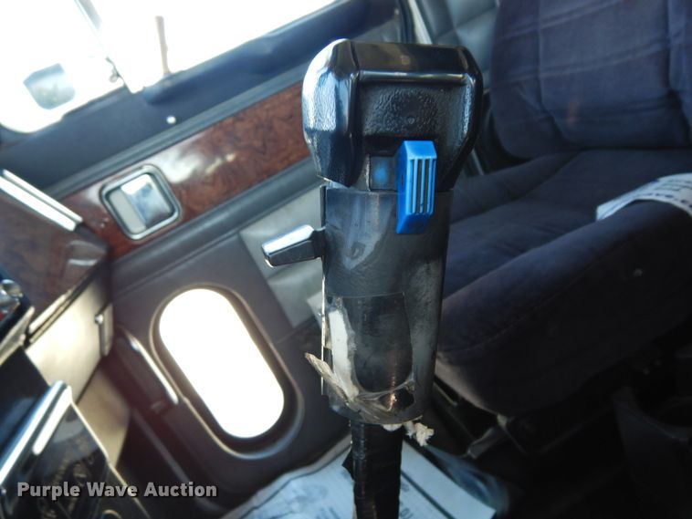 image for item DK0308 1996 Peterbilt 379  semi truck