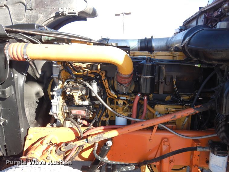 image for item DK0308 1996 Peterbilt 379  semi truck