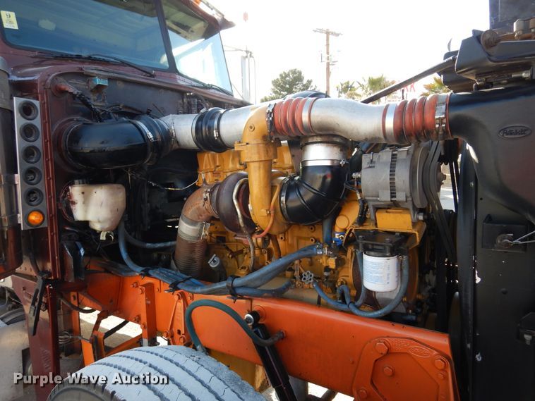 image for item DK0308 1996 Peterbilt 379  semi truck