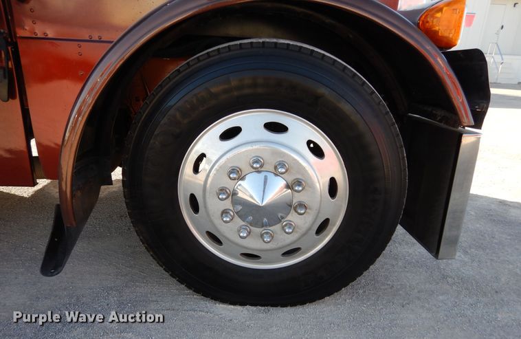 image for item DK0308 1996 Peterbilt 379  semi truck