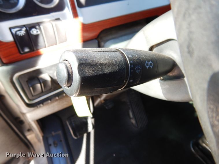 image for item DK0309 2009 Kenworth T660  semi truck