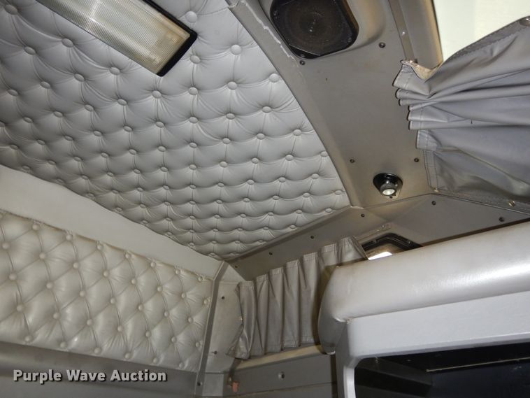 image for item DK0309 2009 Kenworth T660  semi truck