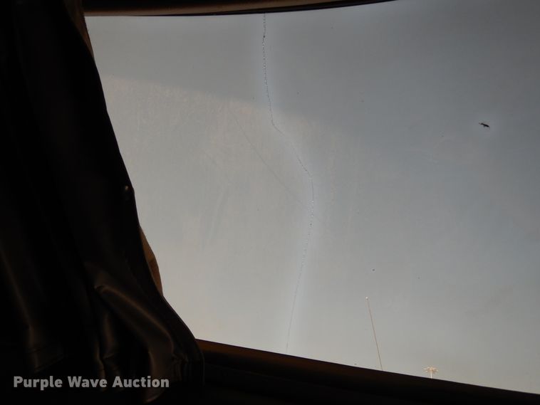 image for item DK0309 2009 Kenworth T660  semi truck