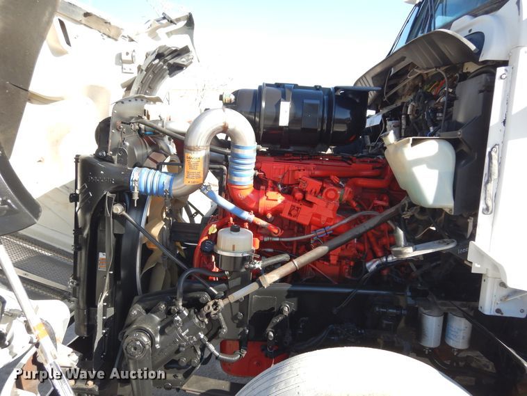 image for item DK0309 2009 Kenworth T660  semi truck