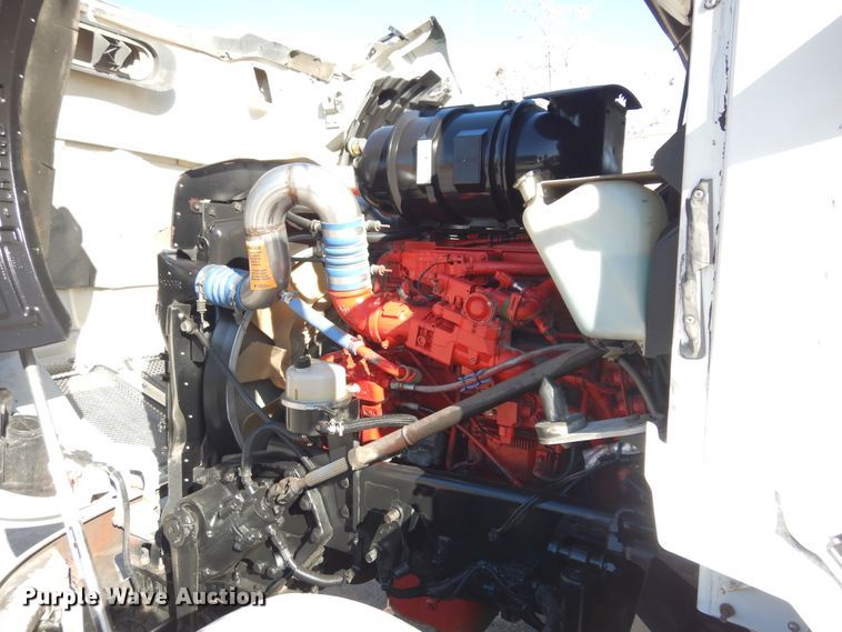 image for item DK0309 2009 Kenworth T660  semi truck