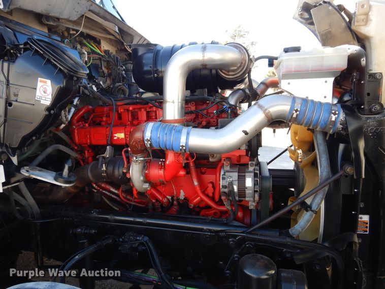 image for item DK0309 2009 Kenworth T660  semi truck