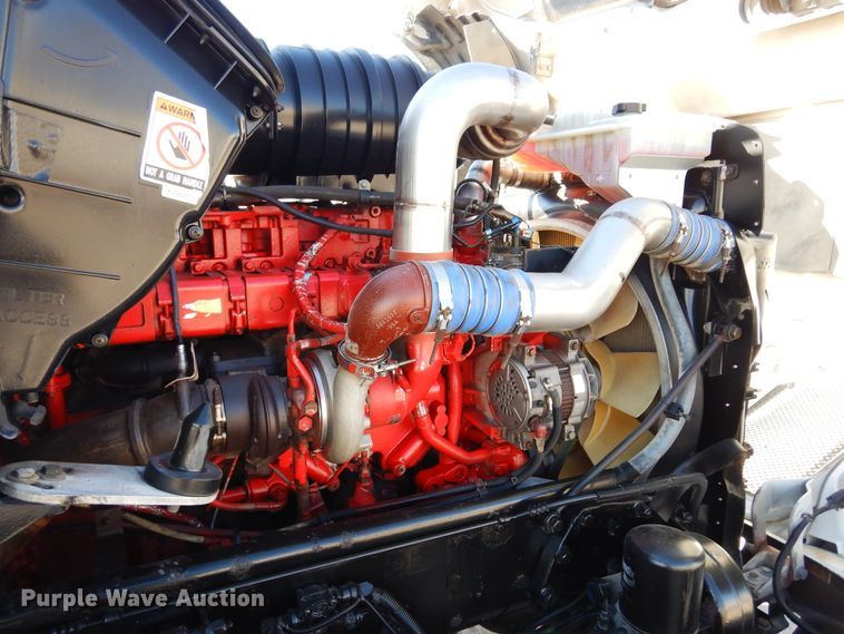 image for item DK0309 2009 Kenworth T660  semi truck