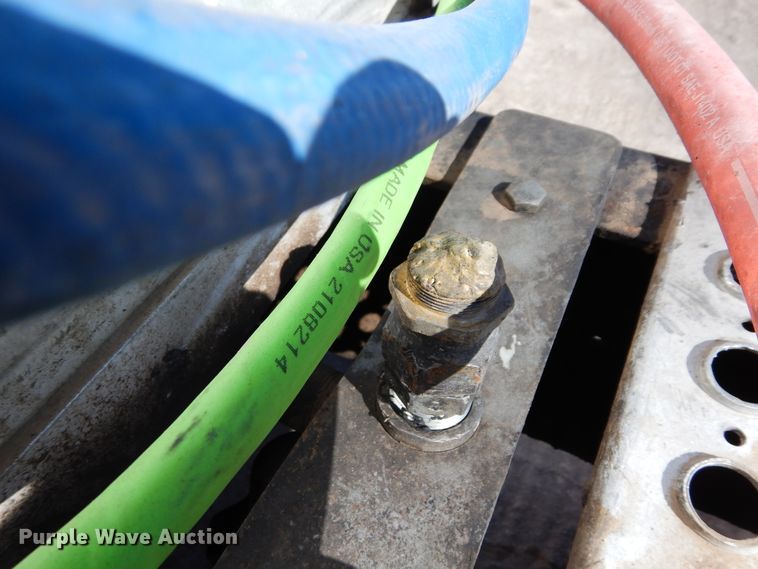 image for item DK0310 2002 Kenworth W900  semi truck