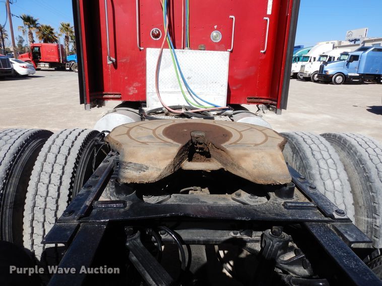 image for item DK0310 2002 Kenworth W900  semi truck