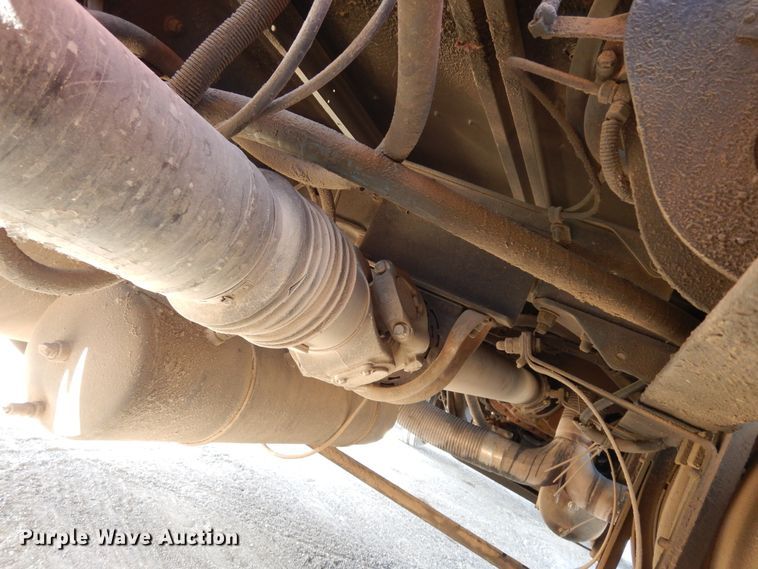 image for item DK0310 2002 Kenworth W900  semi truck