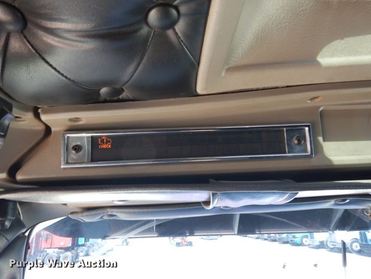 image for item DK0310 2002 Kenworth W900  semi truck