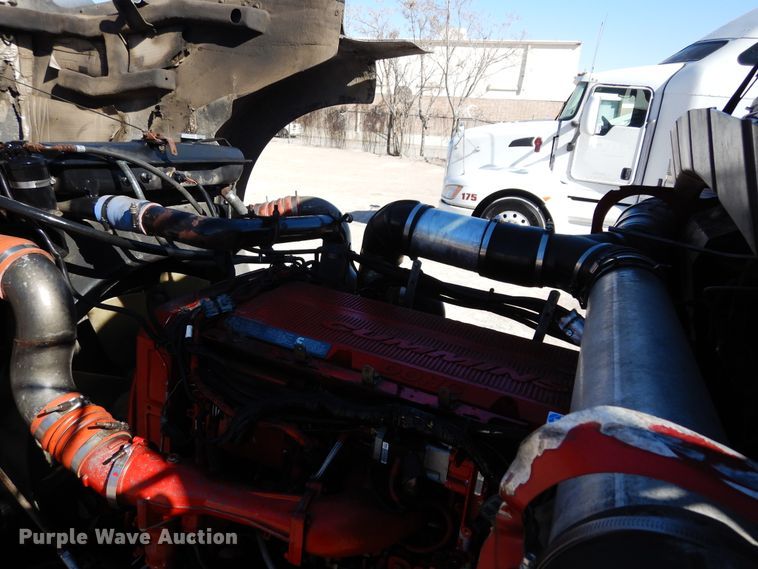 image for item DK0310 2002 Kenworth W900  semi truck