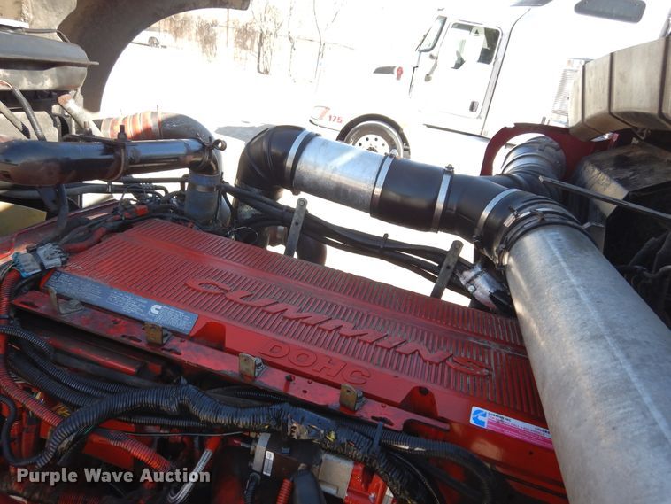 image for item DK0310 2002 Kenworth W900  semi truck