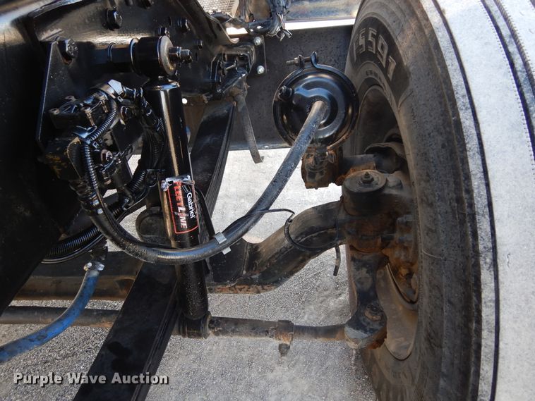 image for item DK0310 2002 Kenworth W900  semi truck