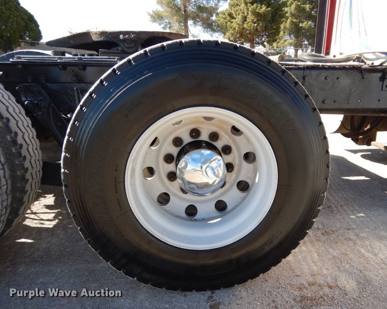 image for item DK0310 2002 Kenworth W900  semi truck