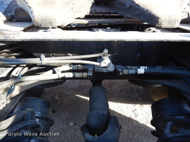 image for item DK0311 2012 Freightliner Cascadia  semi truck