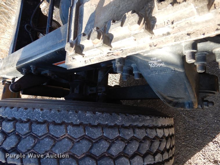 image for item DK0311 2012 Freightliner Cascadia  semi truck