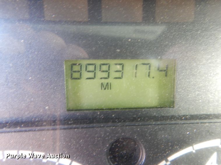 image for item DK0311 2012 Freightliner Cascadia  semi truck