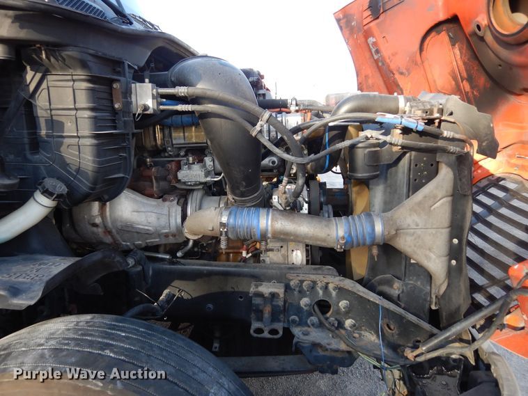 image for item DK0311 2012 Freightliner Cascadia  semi truck