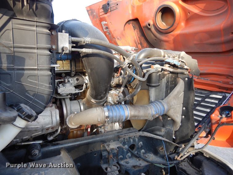 image for item DK0311 2012 Freightliner Cascadia  semi truck