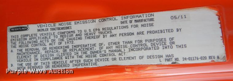 image for item DK0311 2012 Freightliner Cascadia  semi truck