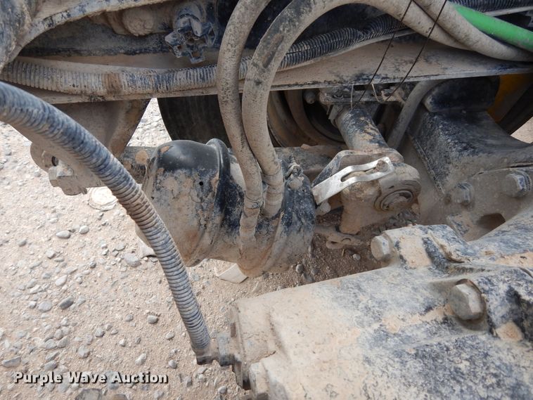 image for item DK0317 2007 Freightliner Columbia 120  semi truck