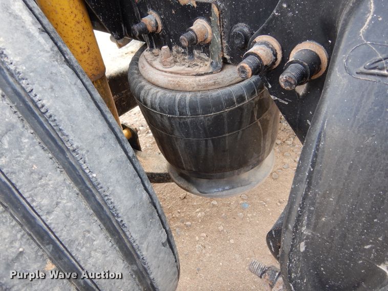 image for item DK0317 2007 Freightliner Columbia 120  semi truck