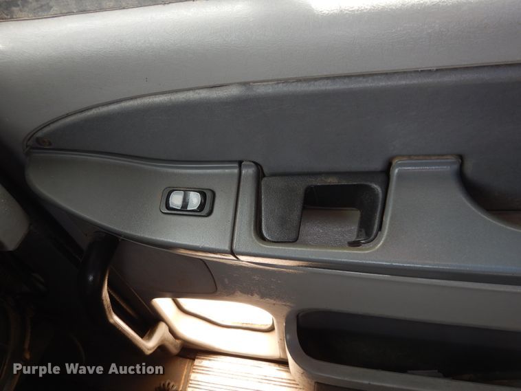 image for item DK0317 2007 Freightliner Columbia 120  semi truck