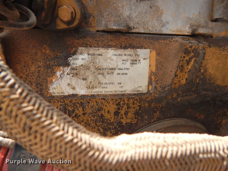 image for item DK0317 2007 Freightliner Columbia 120  semi truck