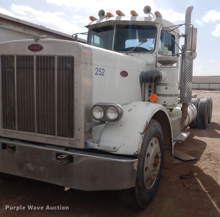 image for item DK0318 1979 Peterbilt 359A  truck cab and chassis