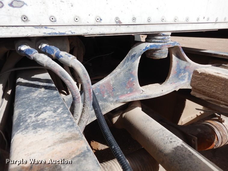 image for item DK0318 1979 Peterbilt 359A  truck cab and chassis