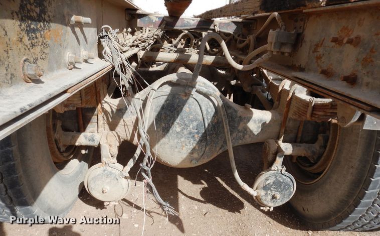 image for item DK0318 1979 Peterbilt 359A  truck cab and chassis