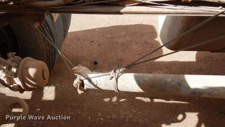 image for item DK0318 1979 Peterbilt 359A  truck cab and chassis