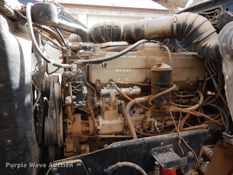 image for item DK0318 1979 Peterbilt 359A  truck cab and chassis