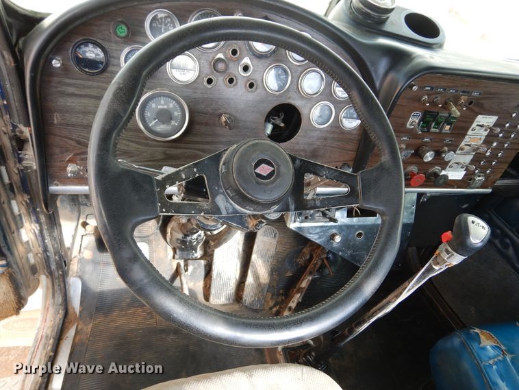 image for item DK0318 1979 Peterbilt 359A  truck cab and chassis