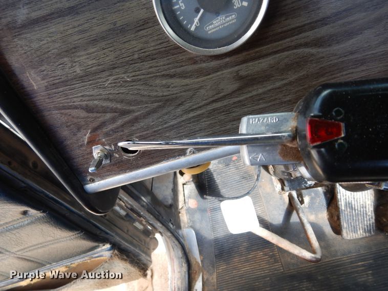 image for item DK0318 1979 Peterbilt 359A  truck cab and chassis