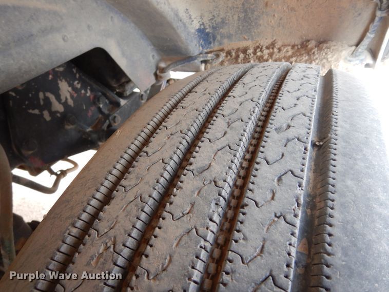 image for item DK0318 1979 Peterbilt 359A  truck cab and chassis