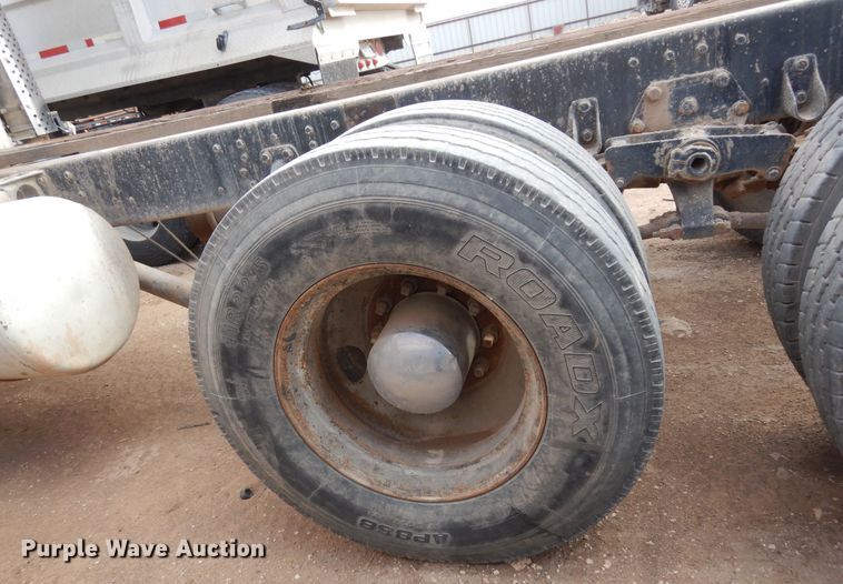 image for item DK0318 1979 Peterbilt 359A  truck cab and chassis