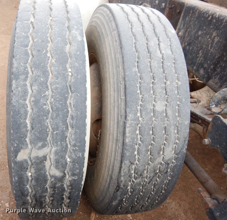 image for item DK0318 1979 Peterbilt 359A  truck cab and chassis