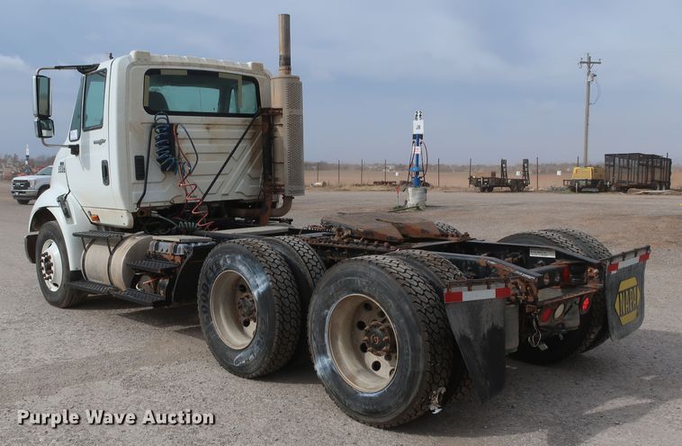 image for item DK3674 2012 International TranStar 8600  semi truck