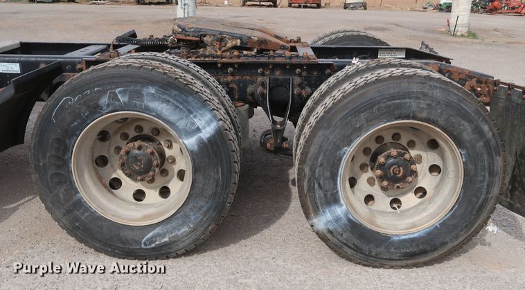 image for item DK3674 2012 International TranStar 8600  semi truck